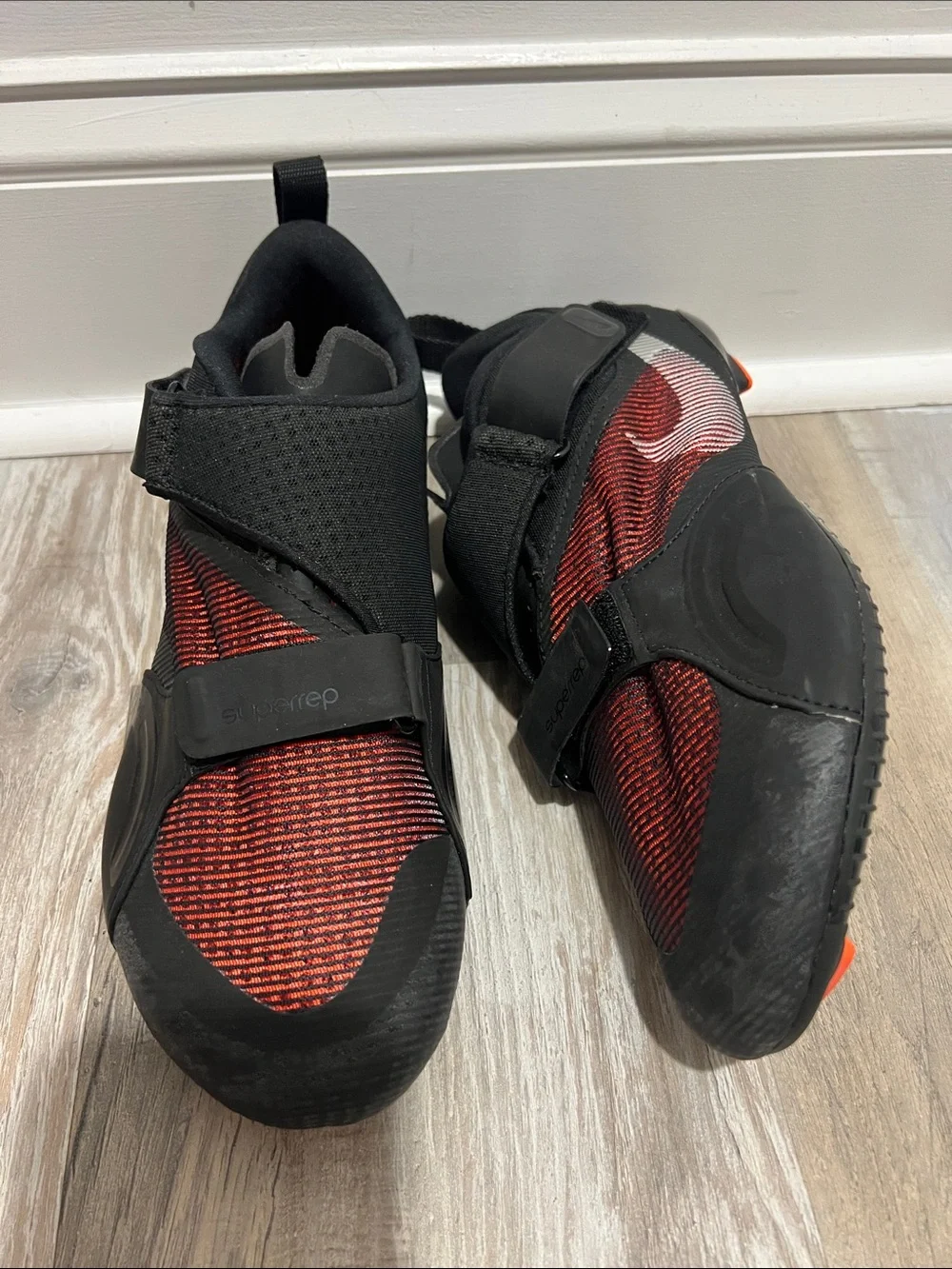 Nike Women’s SuperRep Black and Red Cycling Shoes Size 10.5
